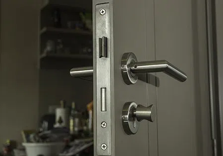 Neighborhood Locksmith Services Homestead, FL 305-307-5761 Neighborhood Locksmith Services Homestead, FL 305-307-5761