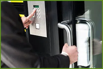 Neighborhood Locksmith Services Homestead, FL 305-307-5761 Neighborhood Locksmith Services Homestead, FL 305-307-5761 - 11-commercial-locksmith