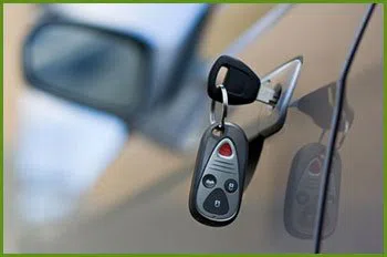 Neighborhood Locksmith Services Homestead, FL 305-307-5761 - 18-car-unlock