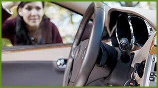 Neighborhood Locksmith Services Homestead, FL 305-307-5761 - 19-automotive-lockouts